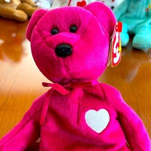 TY VALENTINA BEANIE BABY, new with tags.